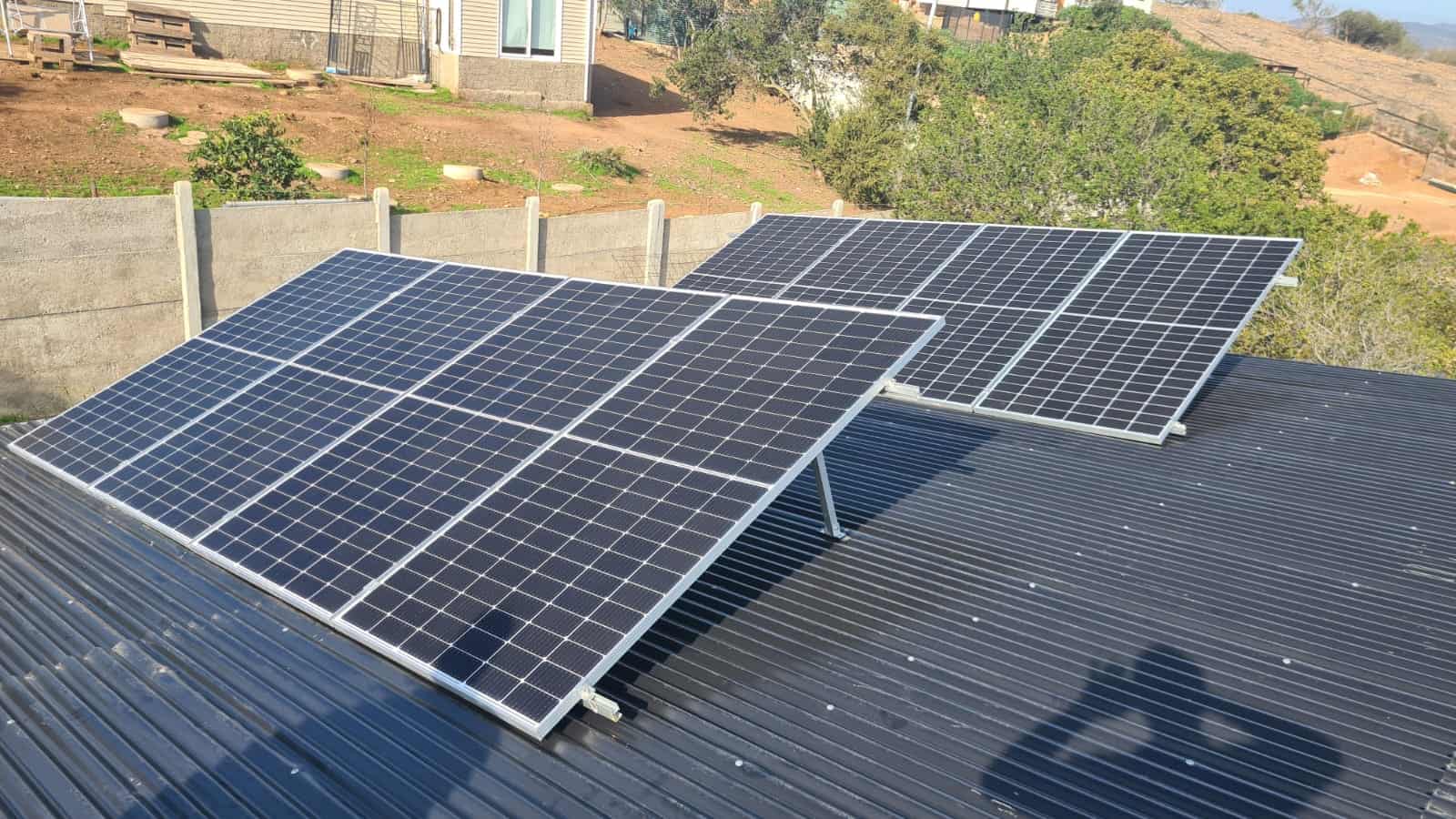 ¿Por qué es importante que un profesional instale tus paneles solares?