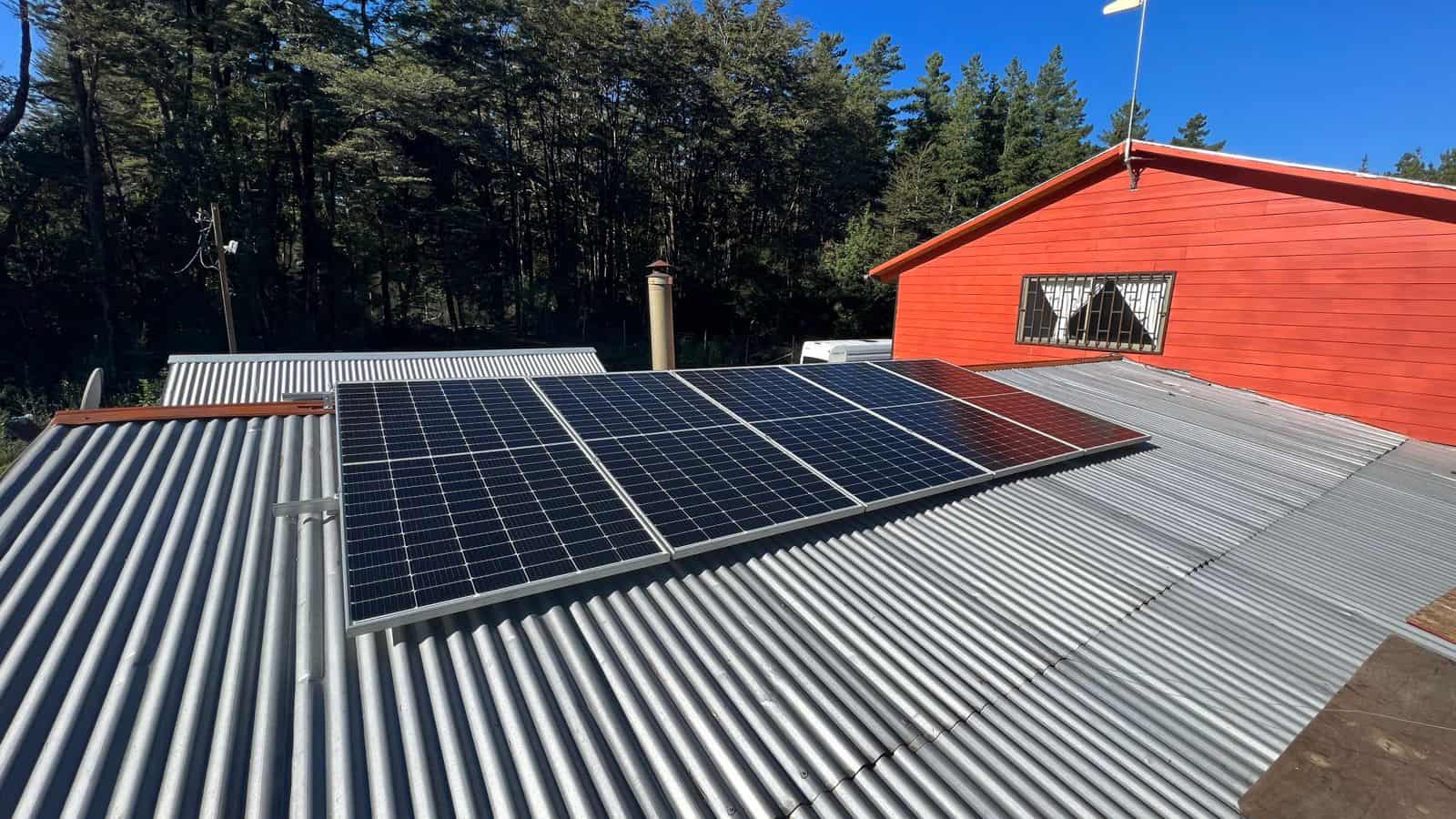 Adecuada implementación de los paneles solares