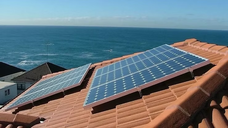 Paneles solares en Puerto Montt: cómo aprovechar el clima del sur de Chile